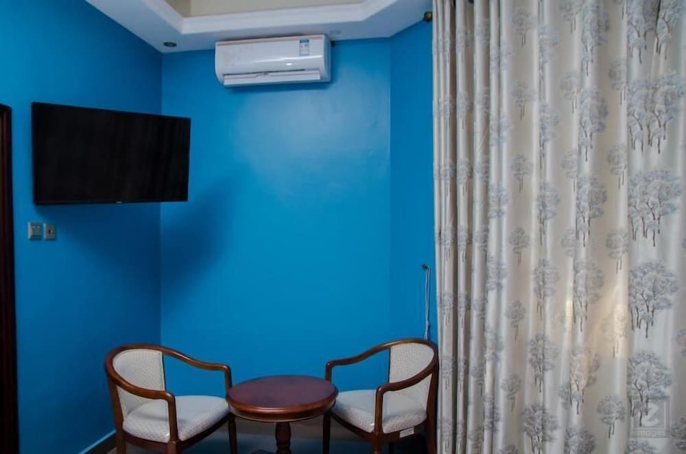 Georgina Gardens Hotel 17/22