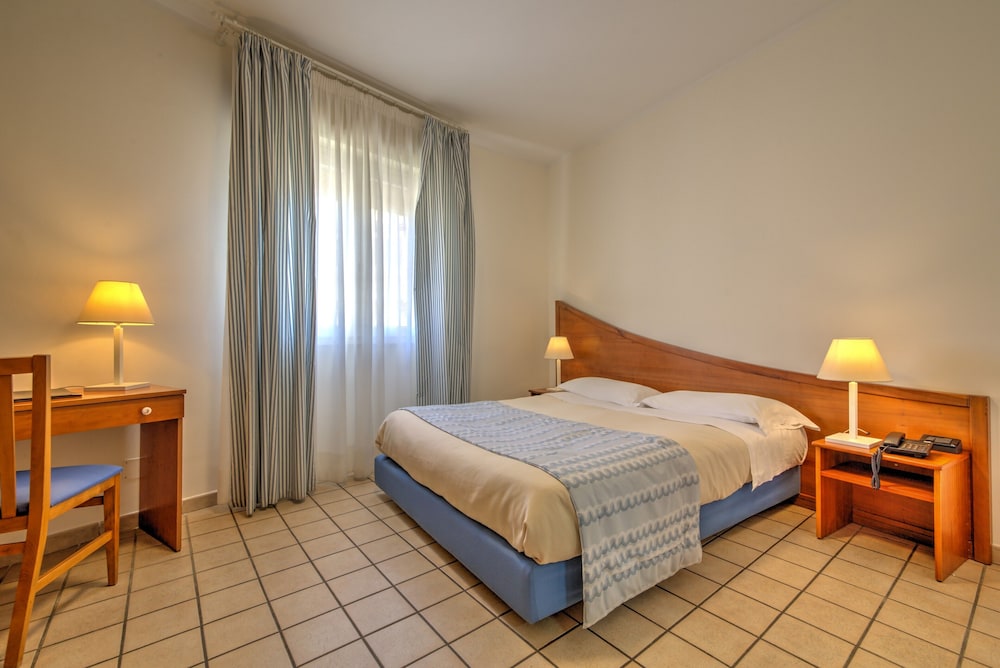 STANDARD, MULTIPLE BEDS