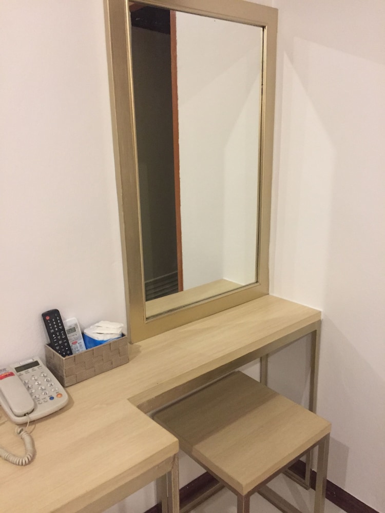 Tamarind Residences 38/51