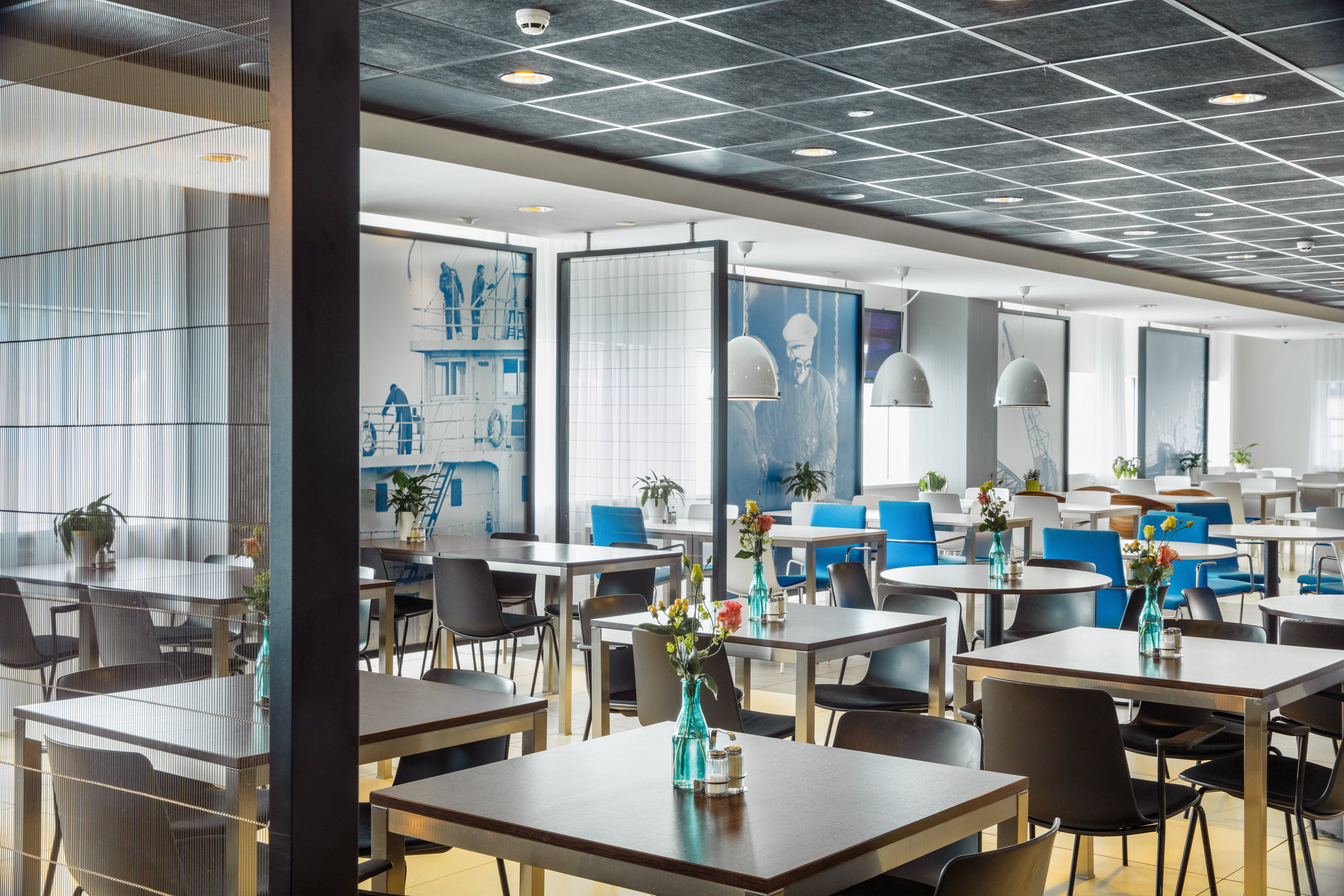 HOLIDAY INN EXPRESS ROTTERDAM - CENTRAL STATION 43/60