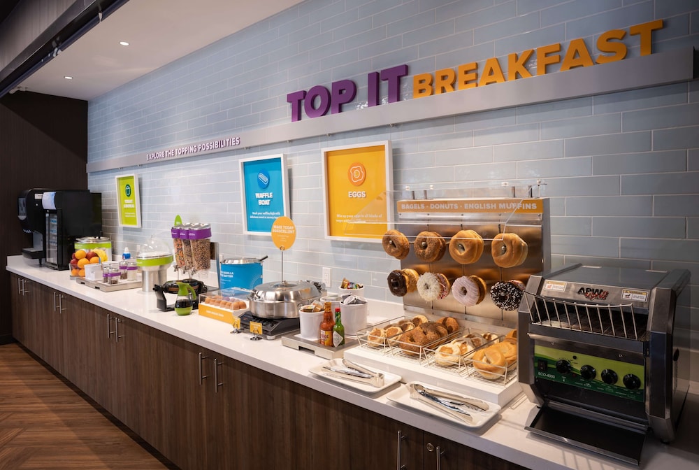 Tru By Hilton Fort Lauderdale Downtown-Flagler Village 34/46