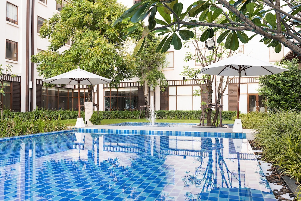Ibis Bangkok Riverside 1/66