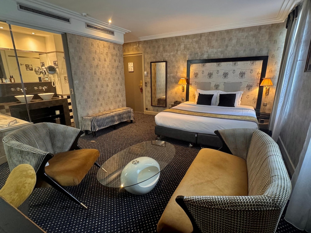 Suite