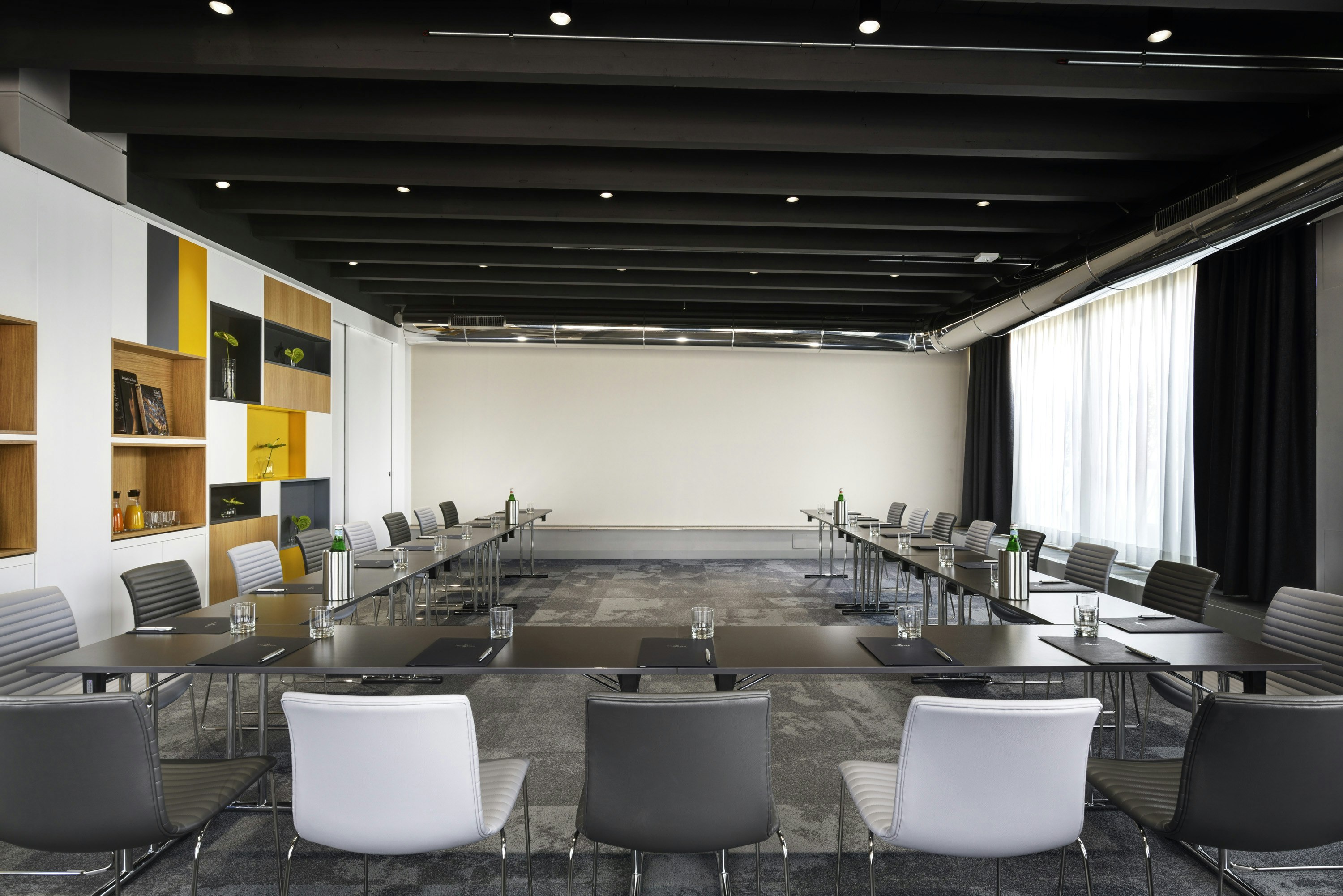 Unahotels The One Milan 48/57
