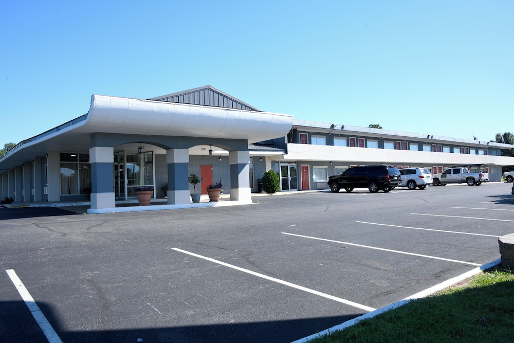 Wingfield Inn 45/46