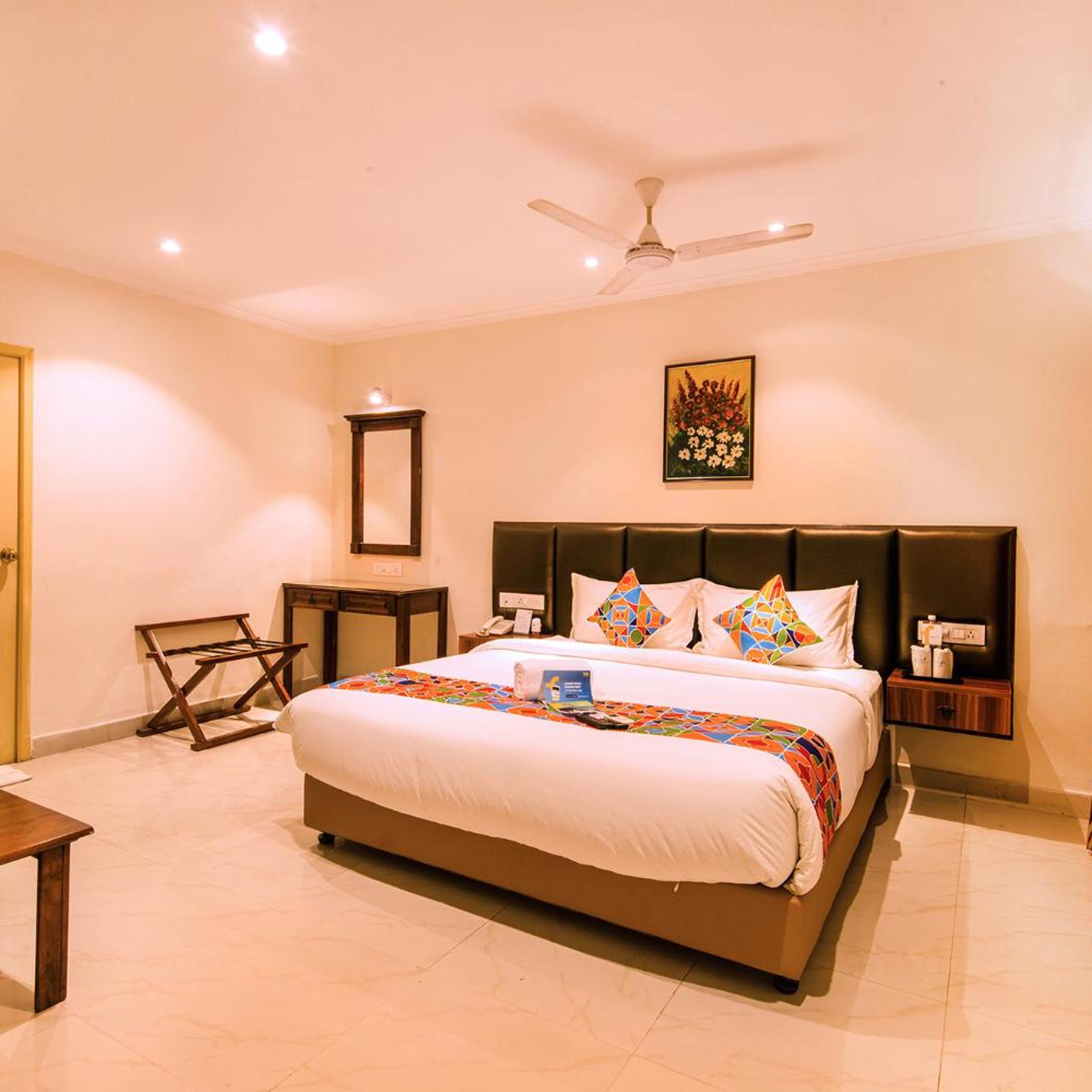 Fabhotel Blossoms T Nagar 11/69
