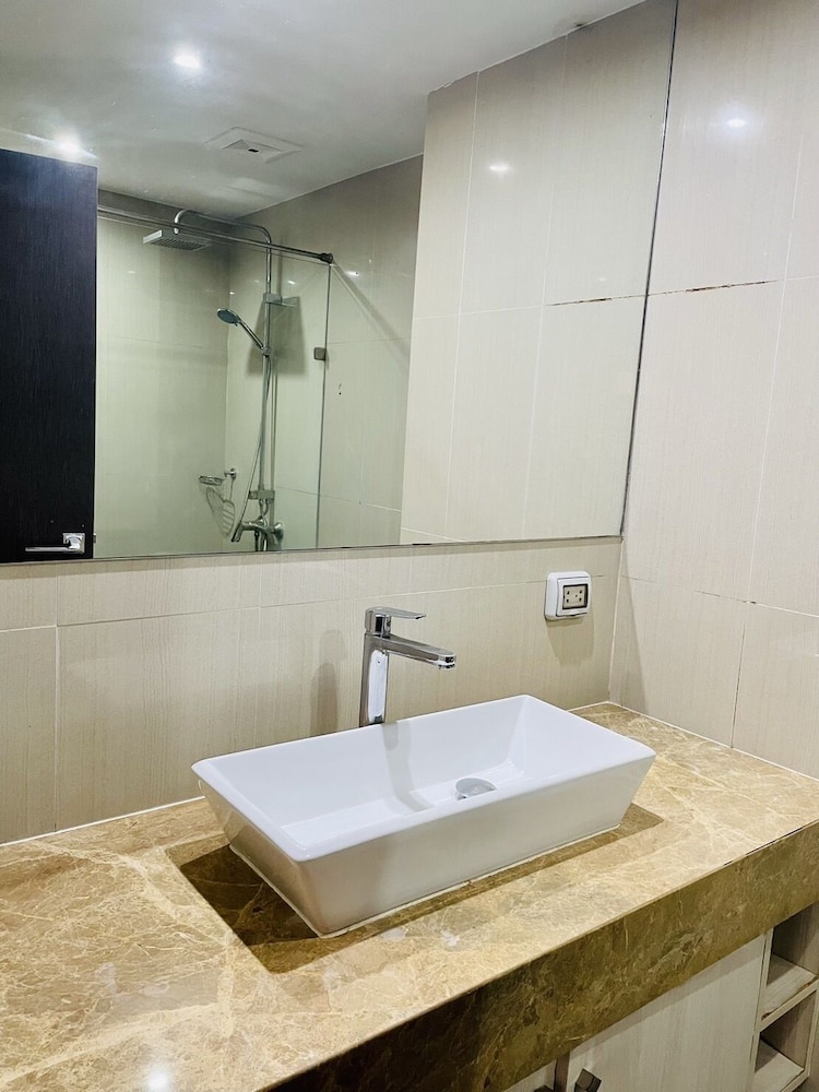 The Place Pratumnak By Pattaya Sunny Rentals 51/53