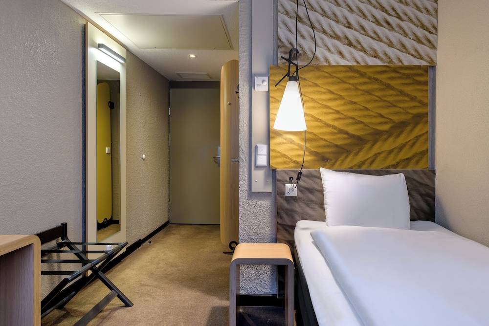 STANDARD, SINGLE BED
