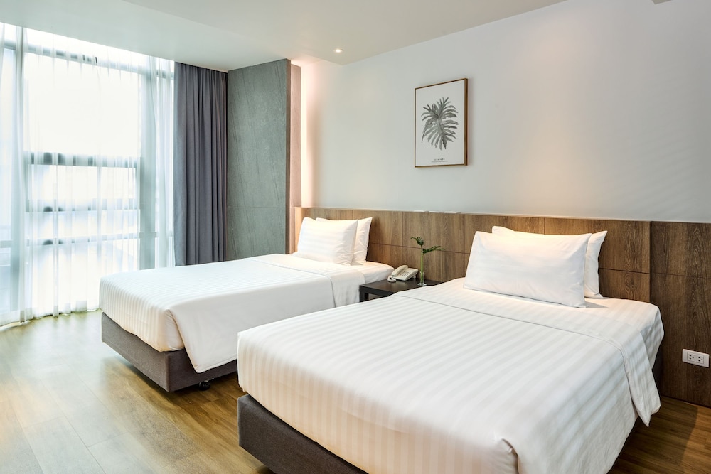 TK. Palace Hotel & Convention Bangkok 75/160