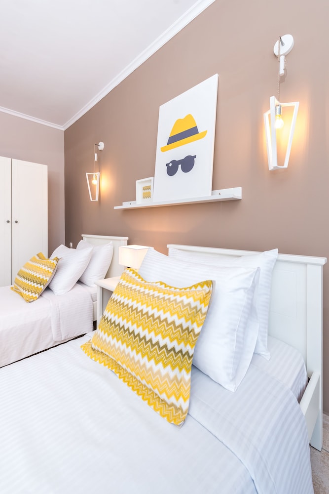 Arkadia Luxury Hotel Apartments 15/50