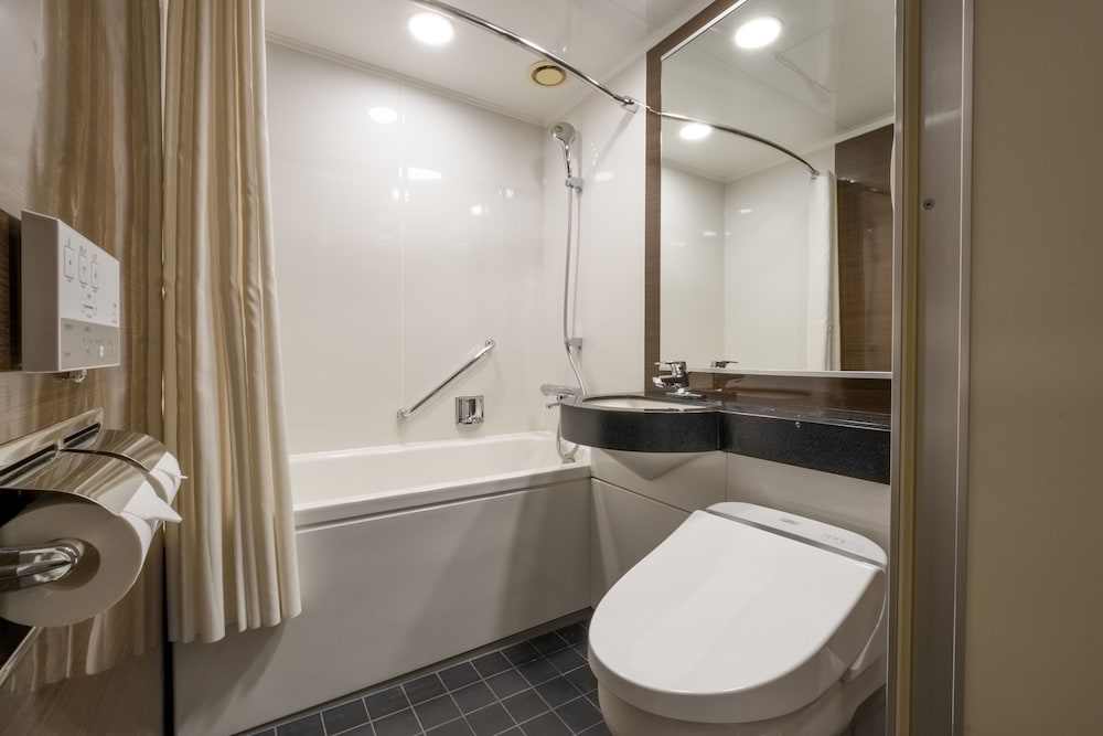 Room, Queen Bed, Hotel Jal City Haneda Tokyo 3/3