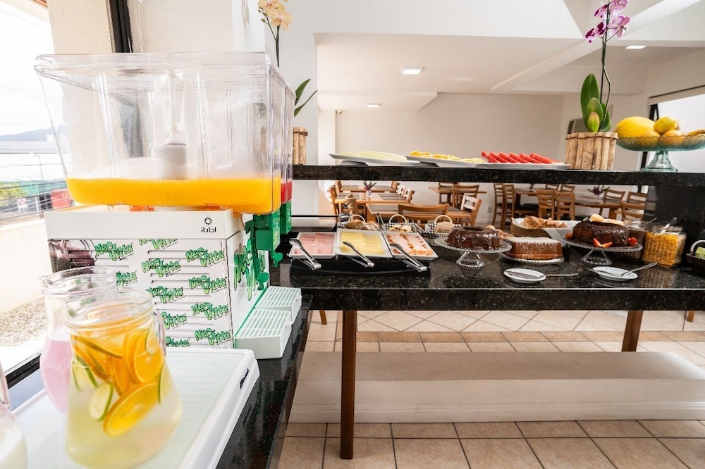 Canasvieiras Central Hotel 16/21