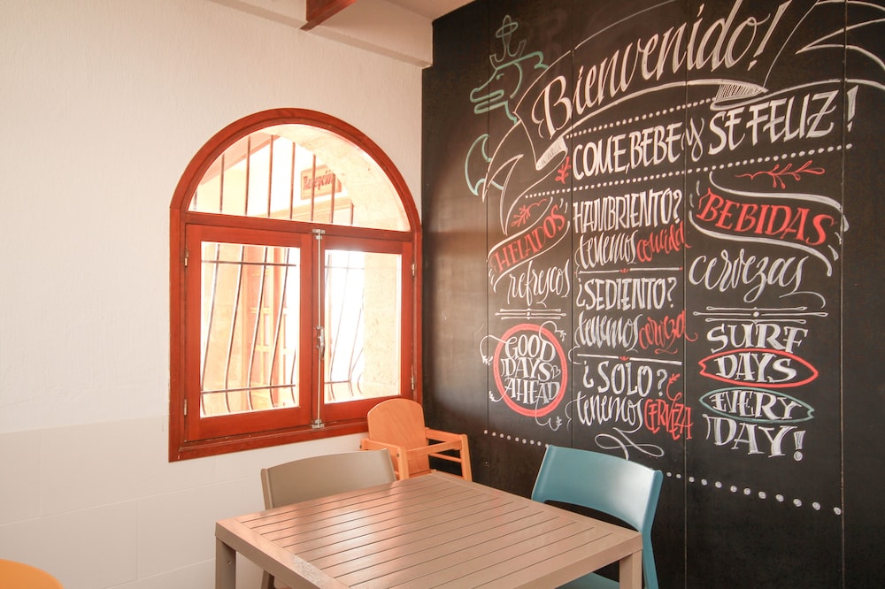 Hostal San Juan 45/69