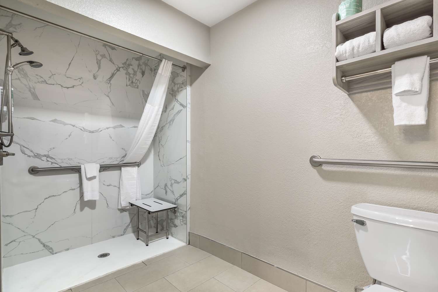 Best Western Park City Wichita North 19/22