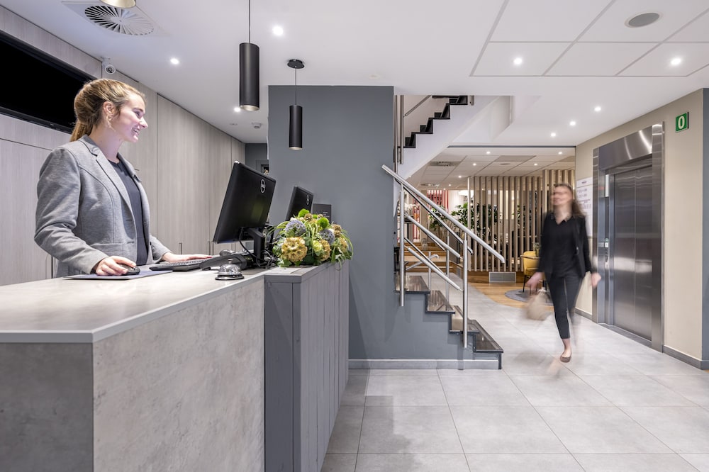 lobby