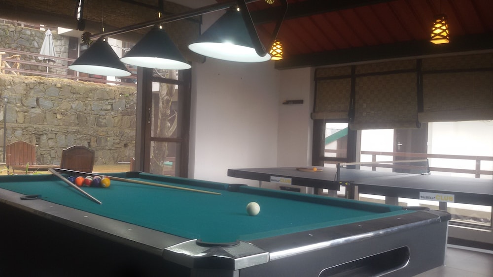 WoodSmoke resort &amp; Spa 17/50