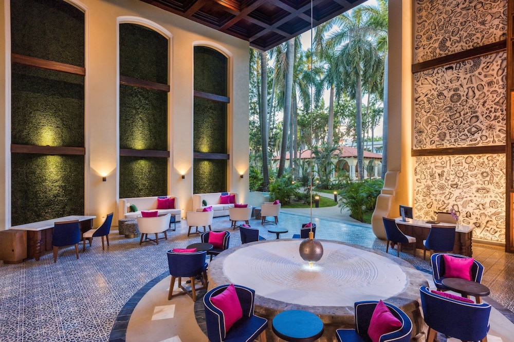 The Hacienda at Krystal Grand Puerto Vallarta 16/30