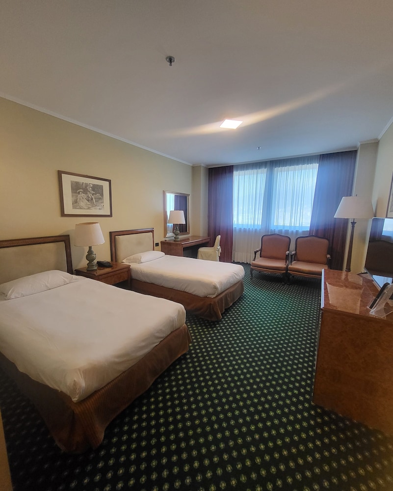 SUPERIOR, SINGLE, TWIN BEDS