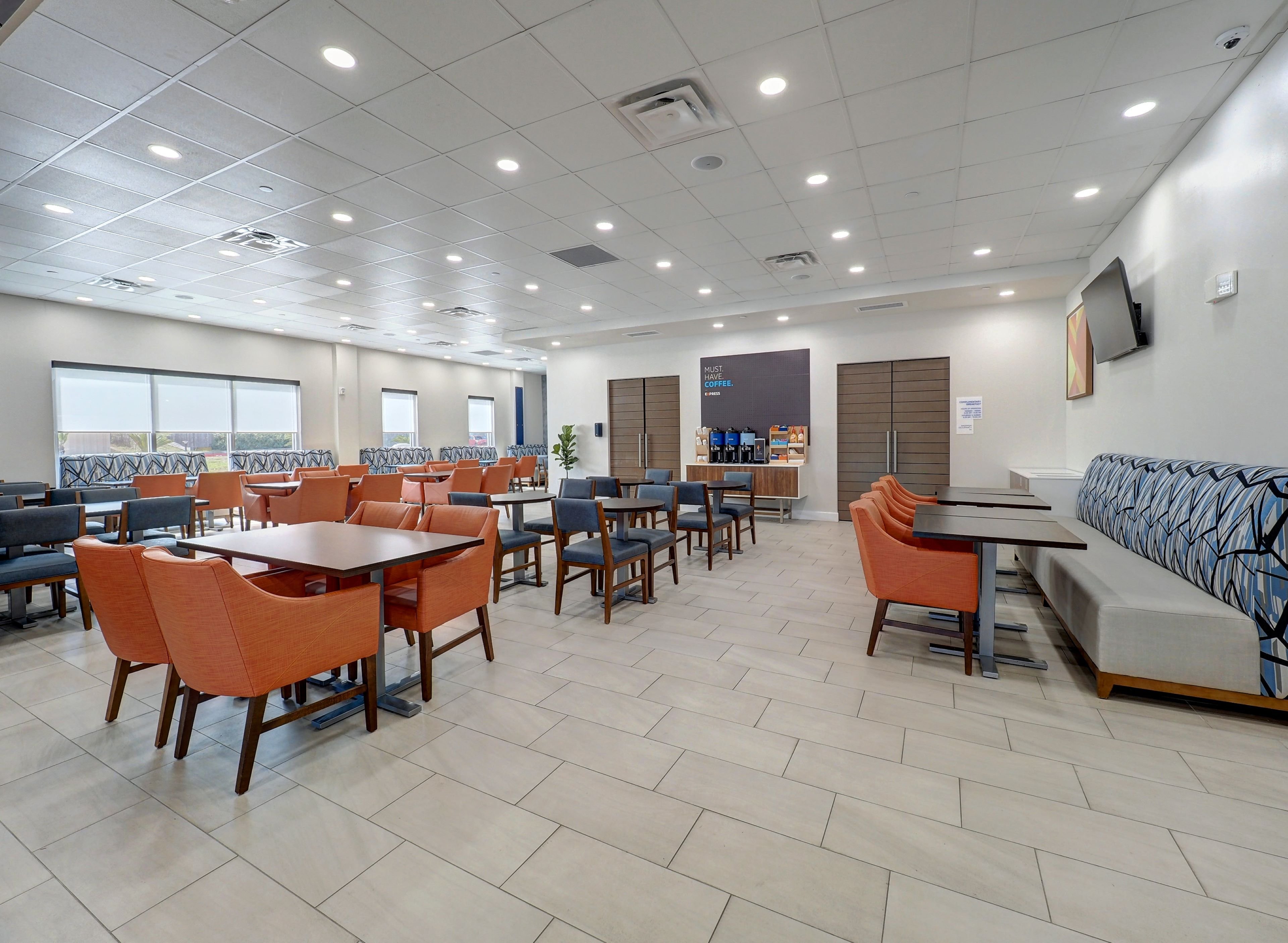 Holiday Inn Express Corpus Christi - Beachfront, an IHG Hotel 37/50
