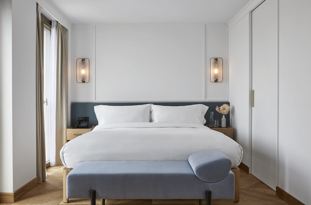Design, King Bed