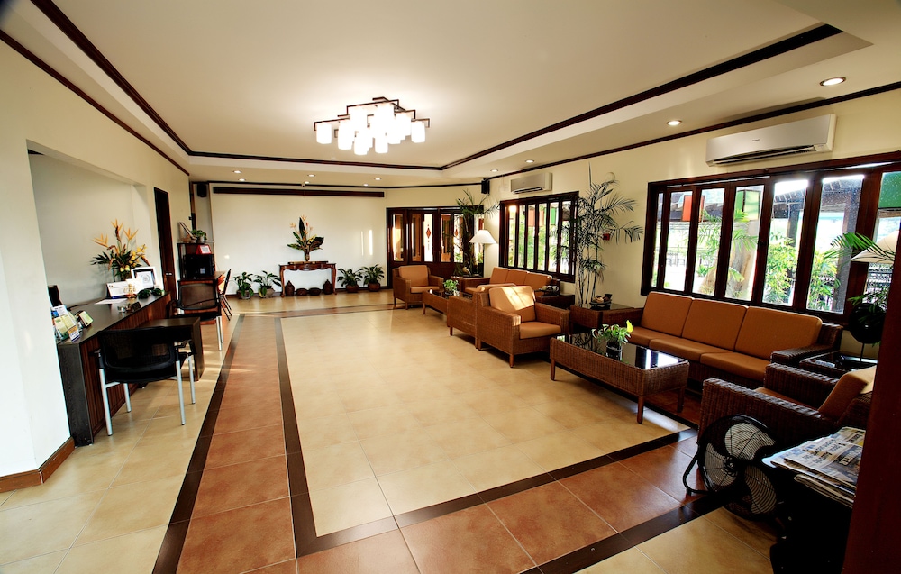 Hotel Tropika 28/49