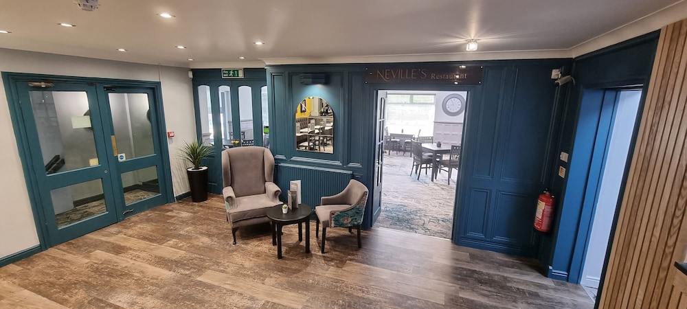Birch Hotel 36/64