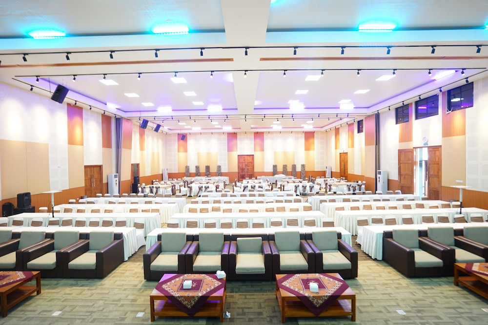 Selecta Hotel Batu Malang - Adults Only 37/50