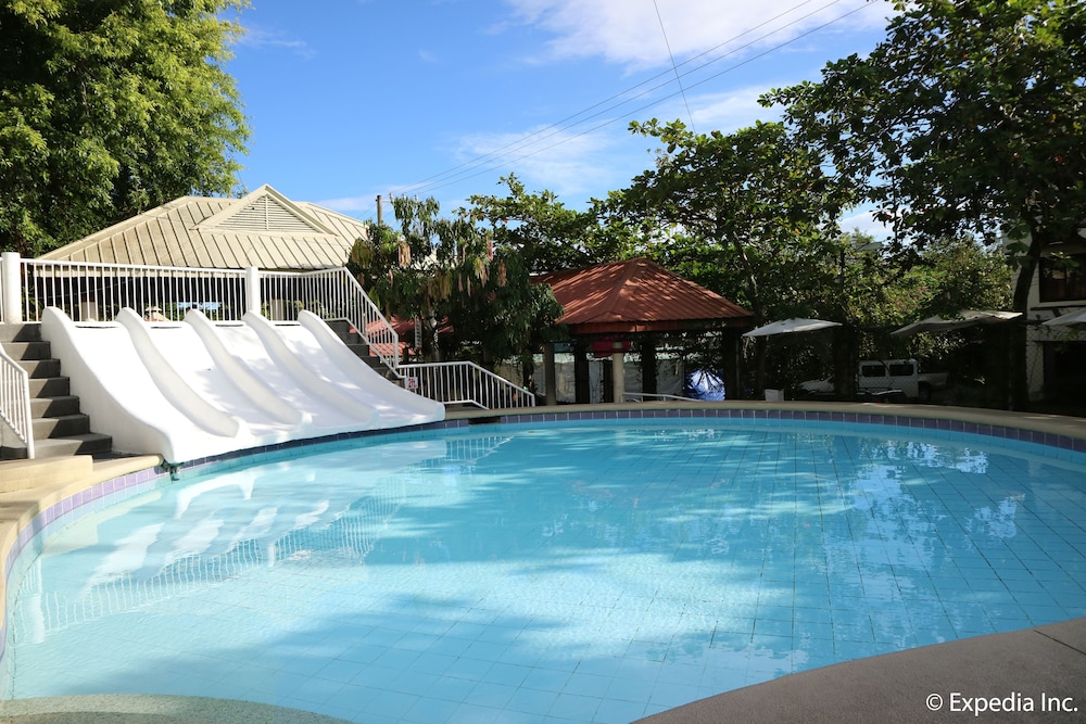 Splash Mountain Resort Hotel 4/43