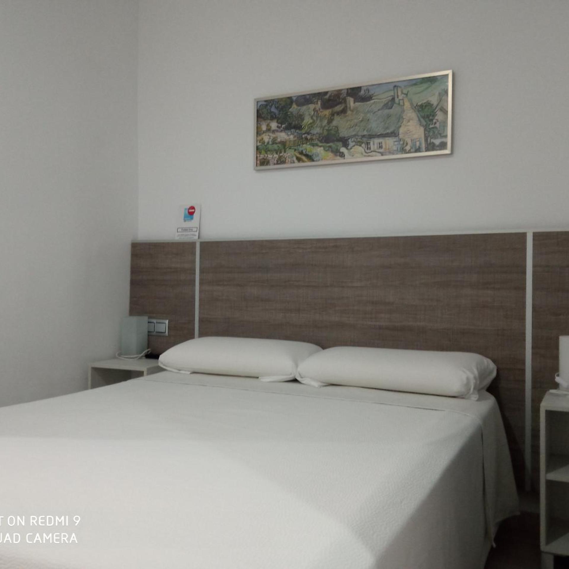 Hostal Campito 27/81
