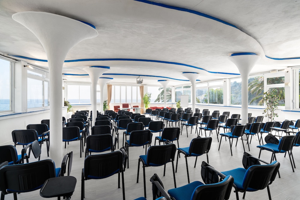 Hotel Apollon Club 38/50