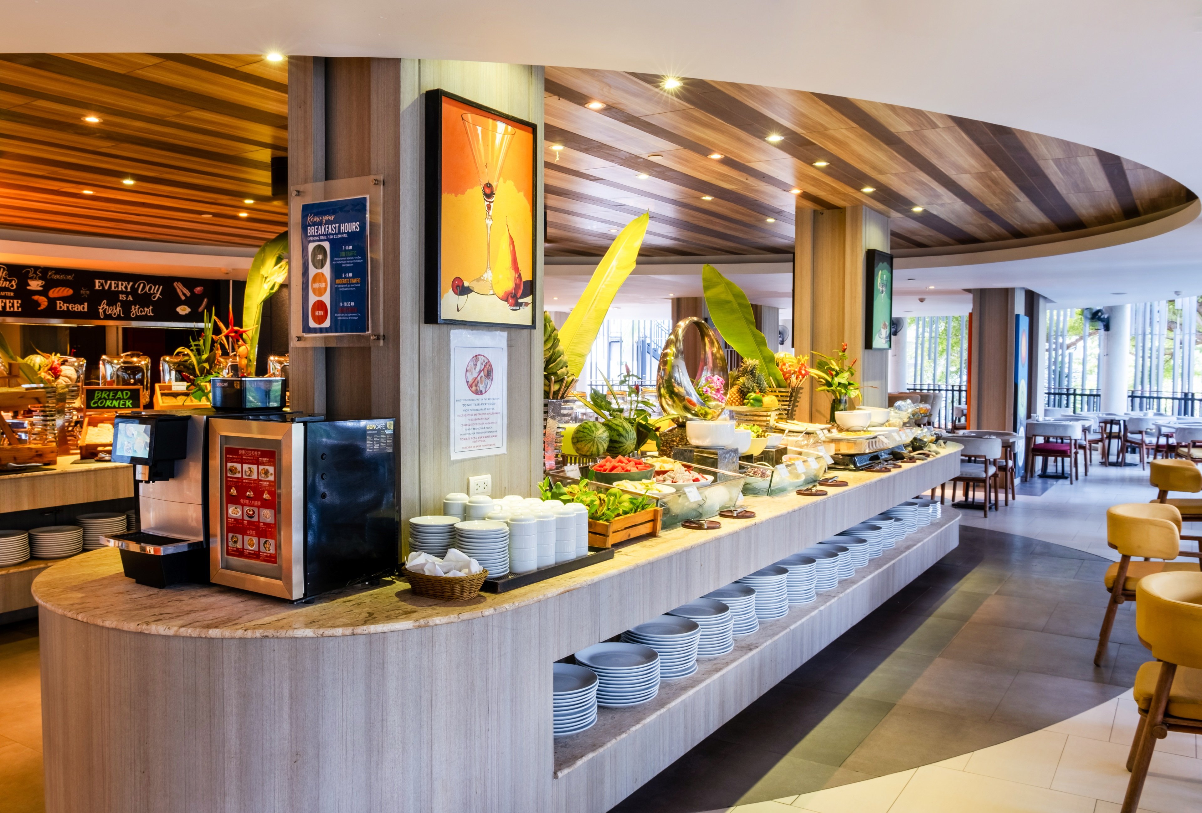 Holiday Inn Resort Phuket Karon Beach 7/50