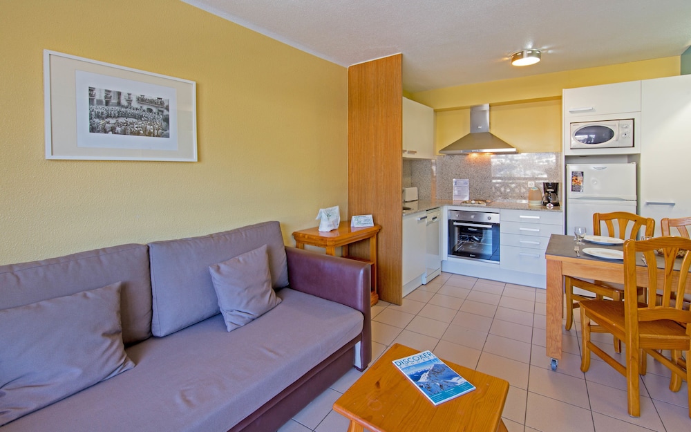 Giberga Apartments 44/68