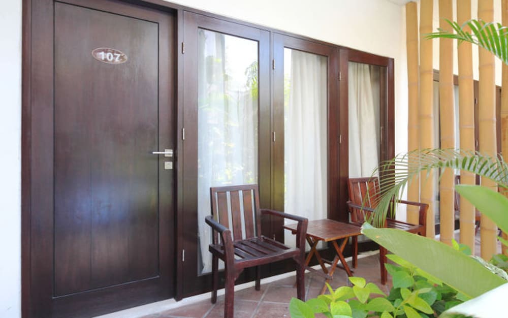 SURIS BOUTIQUE HOTEL 14/50