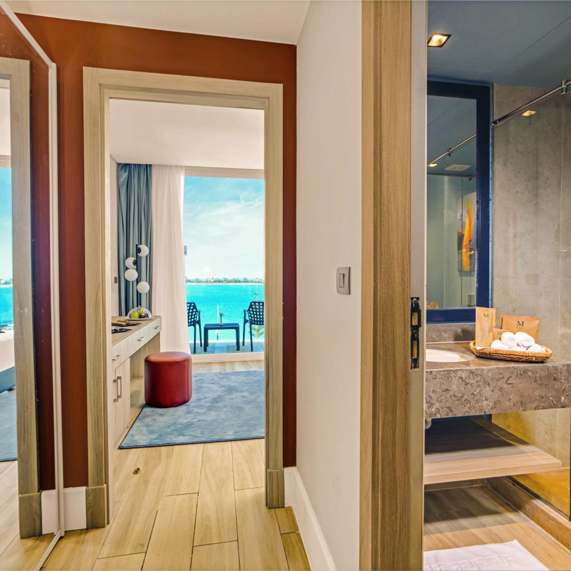 جناح عائلي بإطلالة على البحر، M Hotels at Porto Marina 9/9