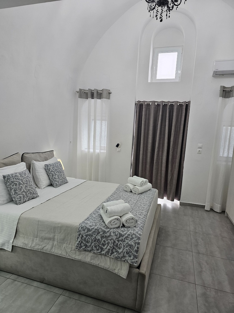 Leta Santorini 15/50