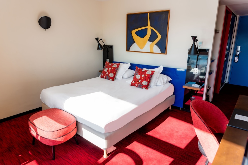 PRESTIGE, DELUXE, SEA VIEW, BALCONY