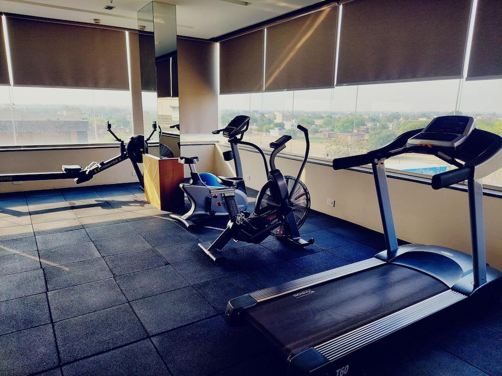Ramada by Wyndham Varanasi Katesar 16/31