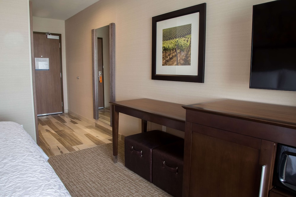 Hampton Inn And Suites Murrieta 24/53