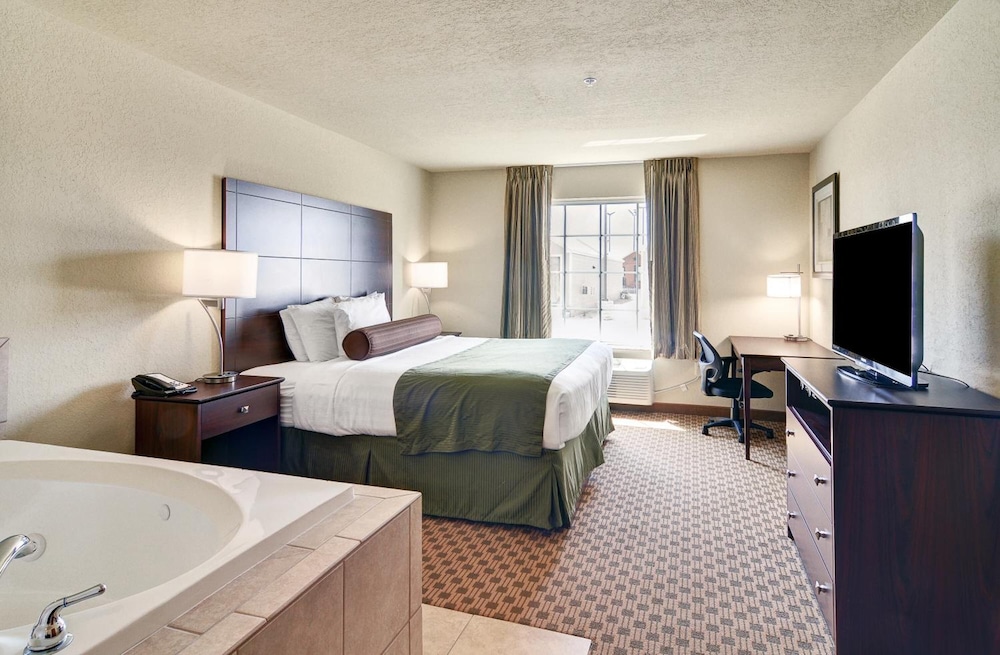 Cobblestone Inn Amp Suites Big Lake Tx 19/80
