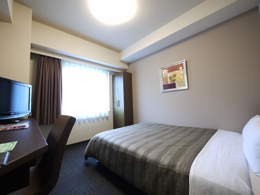 Hotel Route-Inn Satsuma Sendai 11/40
