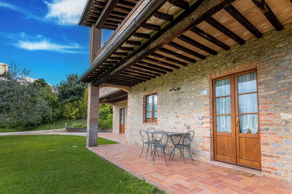 Panelios Borgo Vacanze 64/67