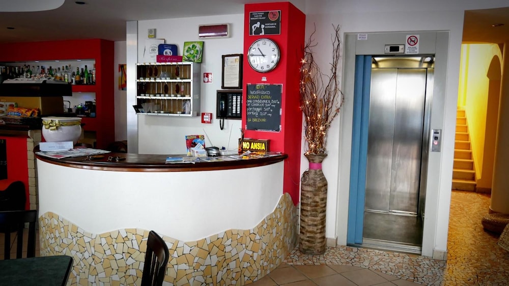 HOTEL FRIDA 12/50