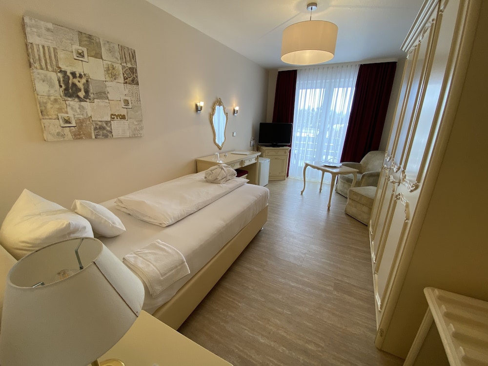 TOP CountryLine Hotel Ritter 25/45