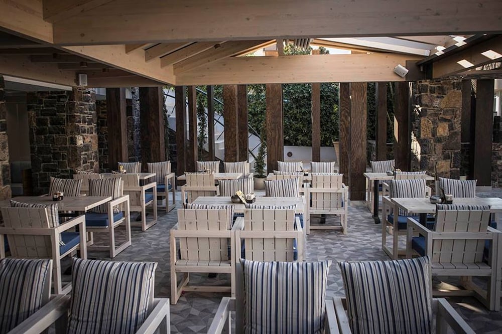 Elounda Orama Boutique Hotel by GHH 40/50