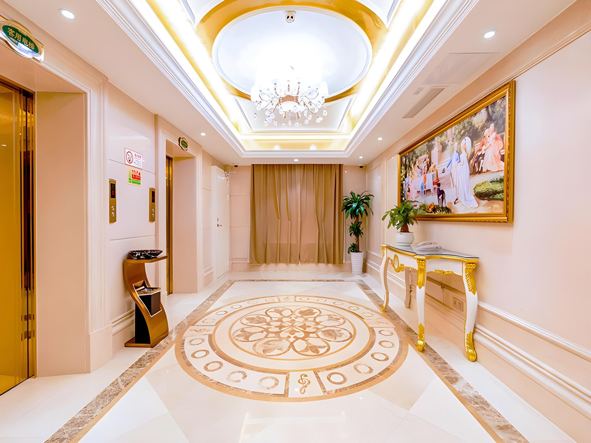 Vienna Hotel (Shanghai Gucun Park) 10/41