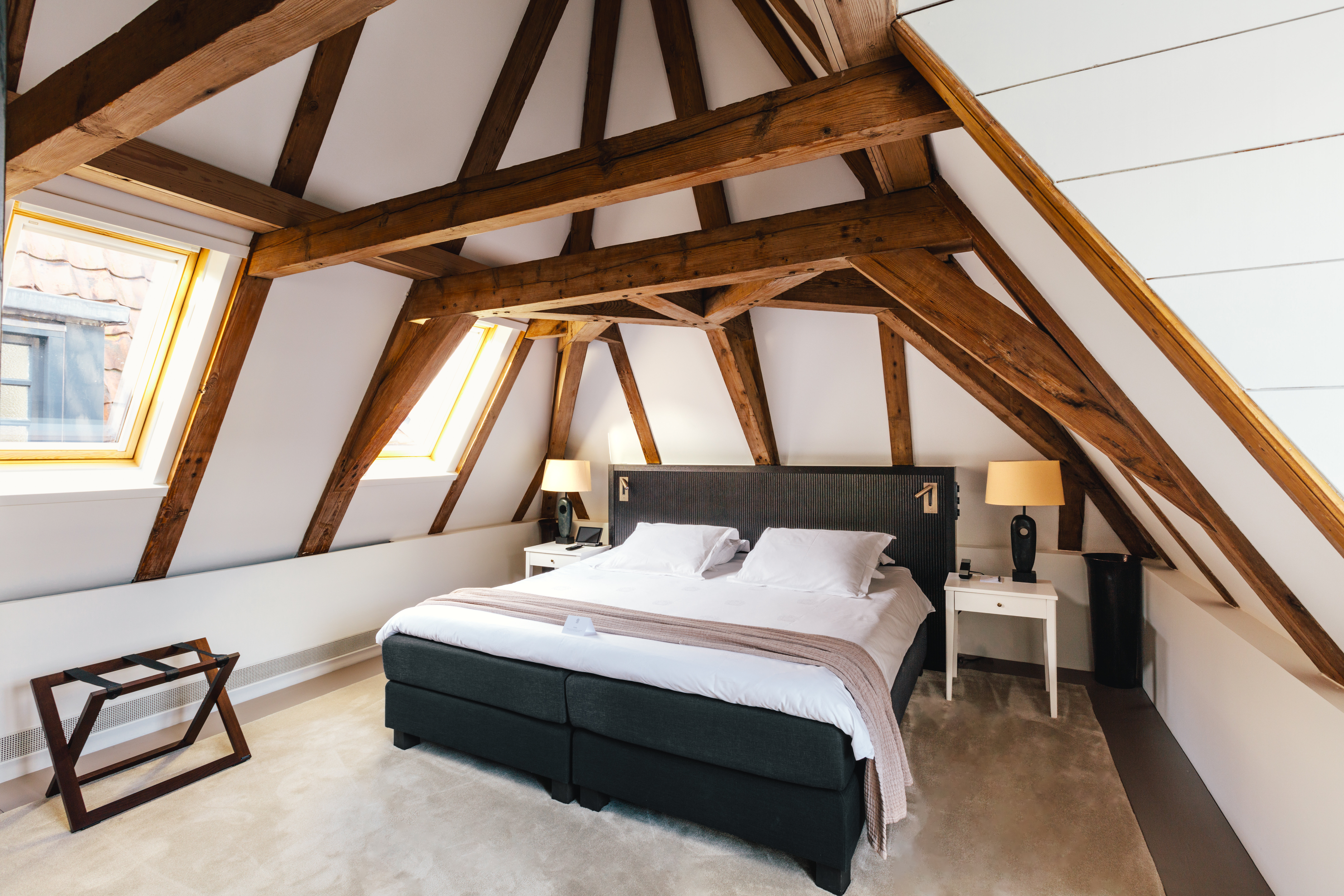 LUXURY, SUITE, GARDEN VIEW