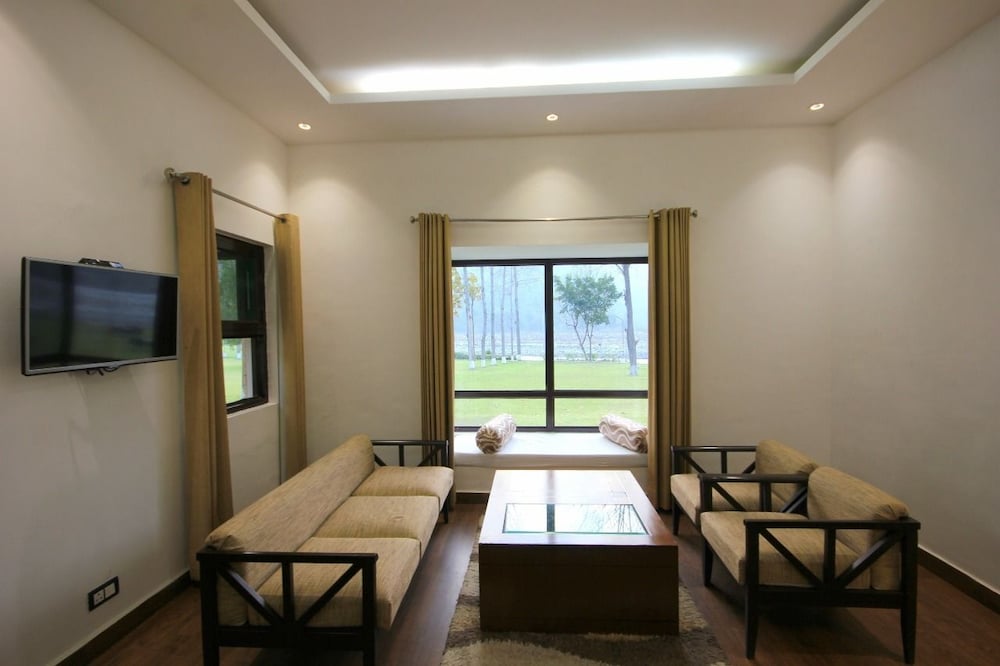 WelcomHeritage Tarangi Ramganga Resort 27/50