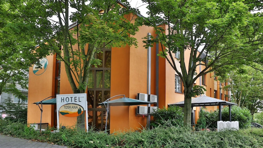 HOTEL TOSKANA 28/30