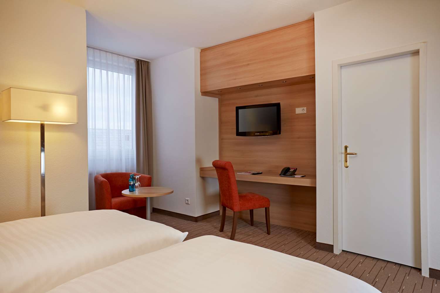 H+ HOTEL WIESBADEN NIEDERNHAUSEN 23/66