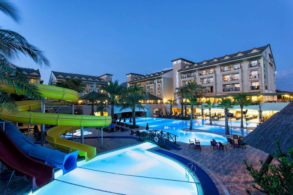 Dobedan Side Beach Resort 88/91